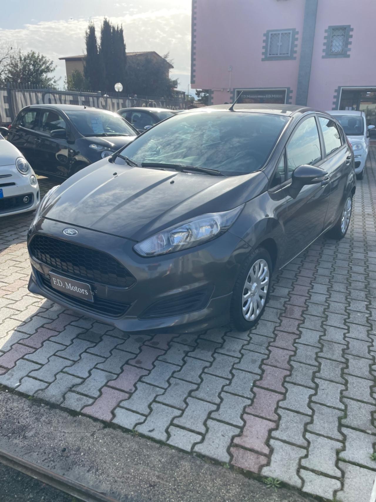 Ford Fiesta 1.2 60CV 5 porte Titanium