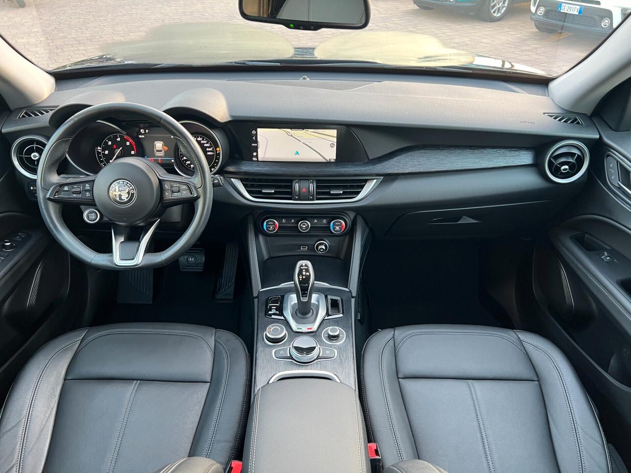 Alfa Romeo Stelvio 2.2 Turbodiesel 190 CV AT8 Q4 Business