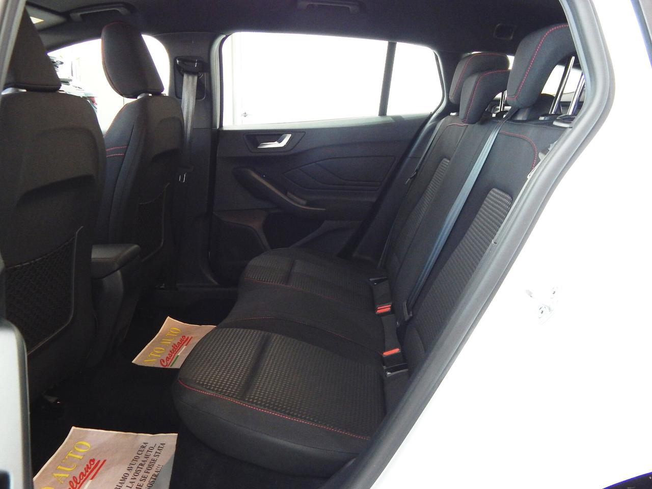 Ford Focus SW 1.5 ecoblue ST-Line 120cv Aut. NAVI-CARPLAY-PARK-LED