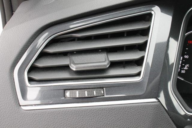 VOLKSWAGEN Tiguan 1.5 TSI 150CV DSG IQ.LIGHT R-Line Unicoprop.