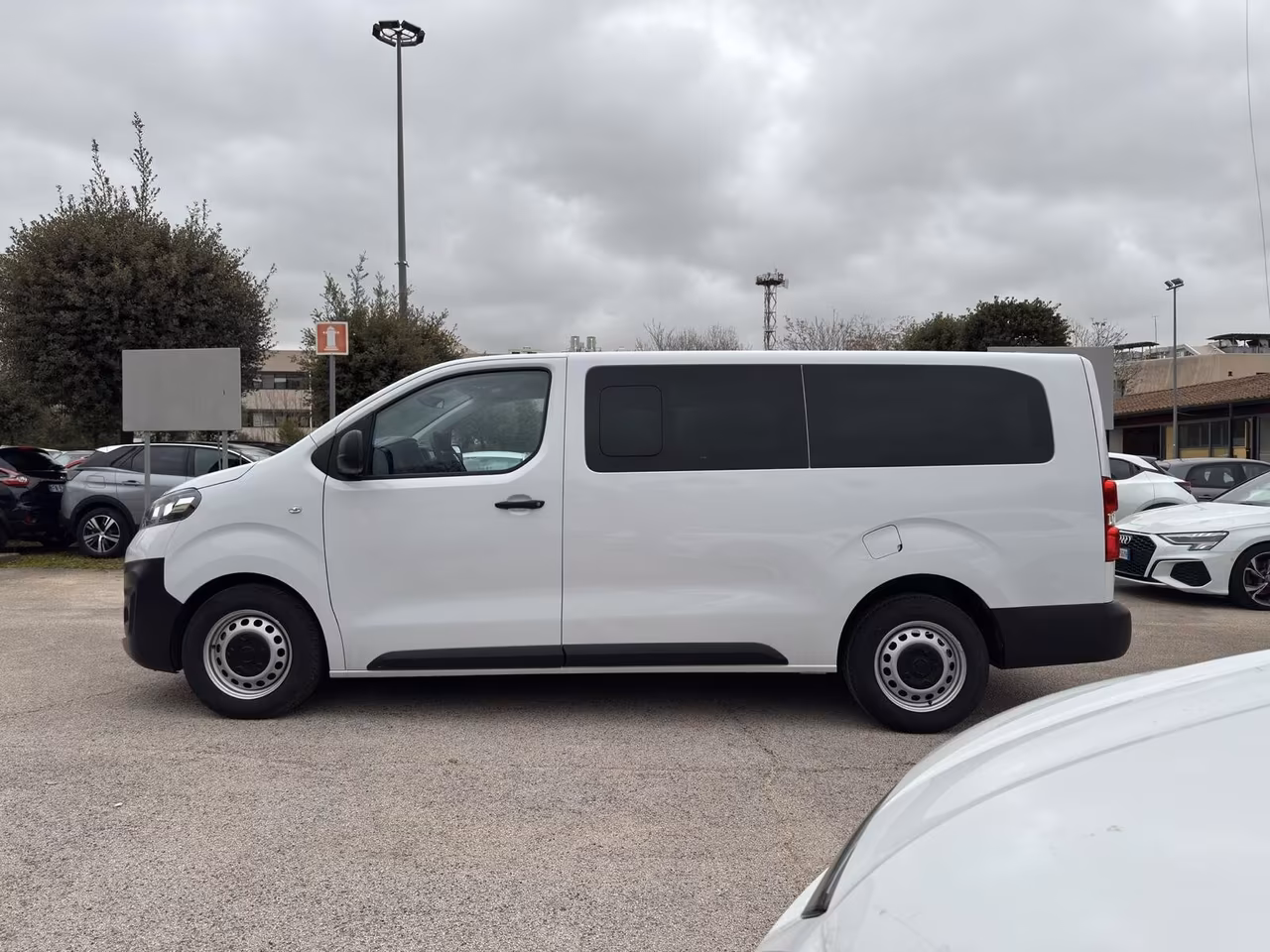 Fiat Scudo 1.5 BlueHDi 102cv L3H1 9 posti