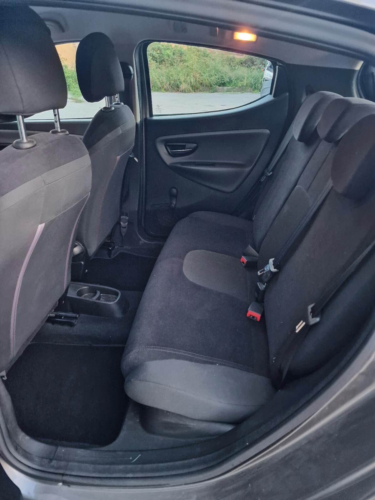 Lancia Ypsilon 1.2 benz 69 CV