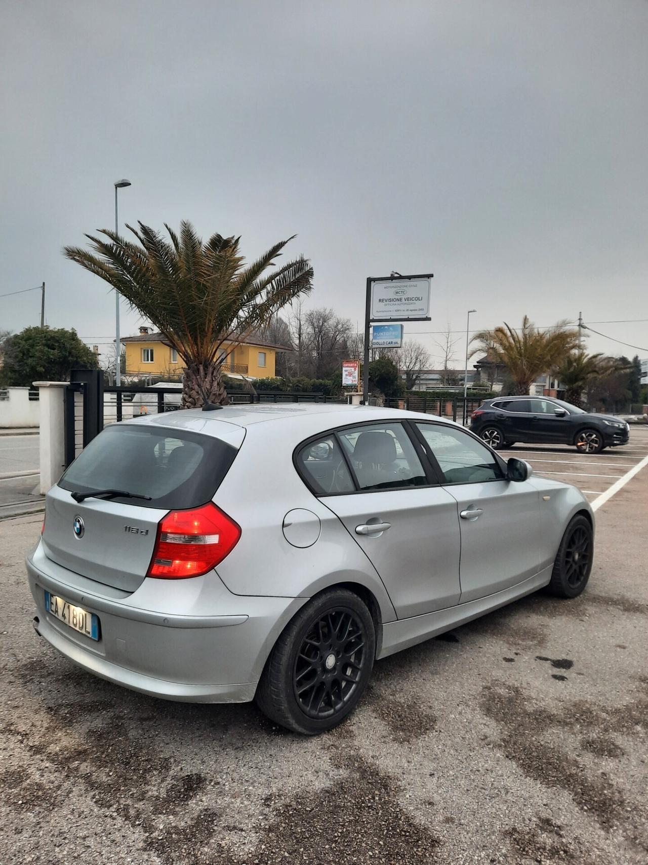 Bmw 118 118d 2.0 143CV cat 5 porte Eletta DPF