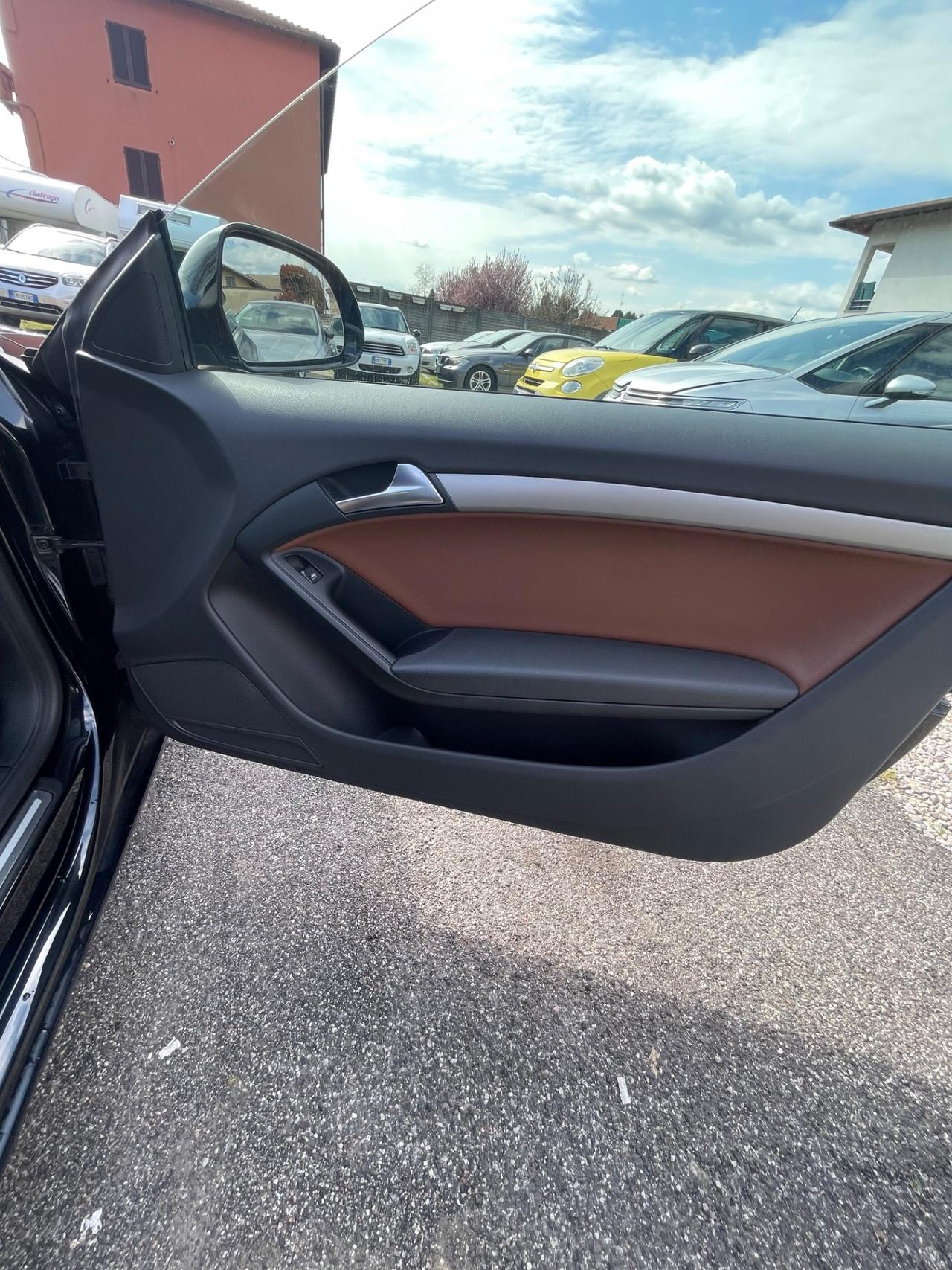 Audi A5 2.0 TFSI 211 CV multitronic Ambiente