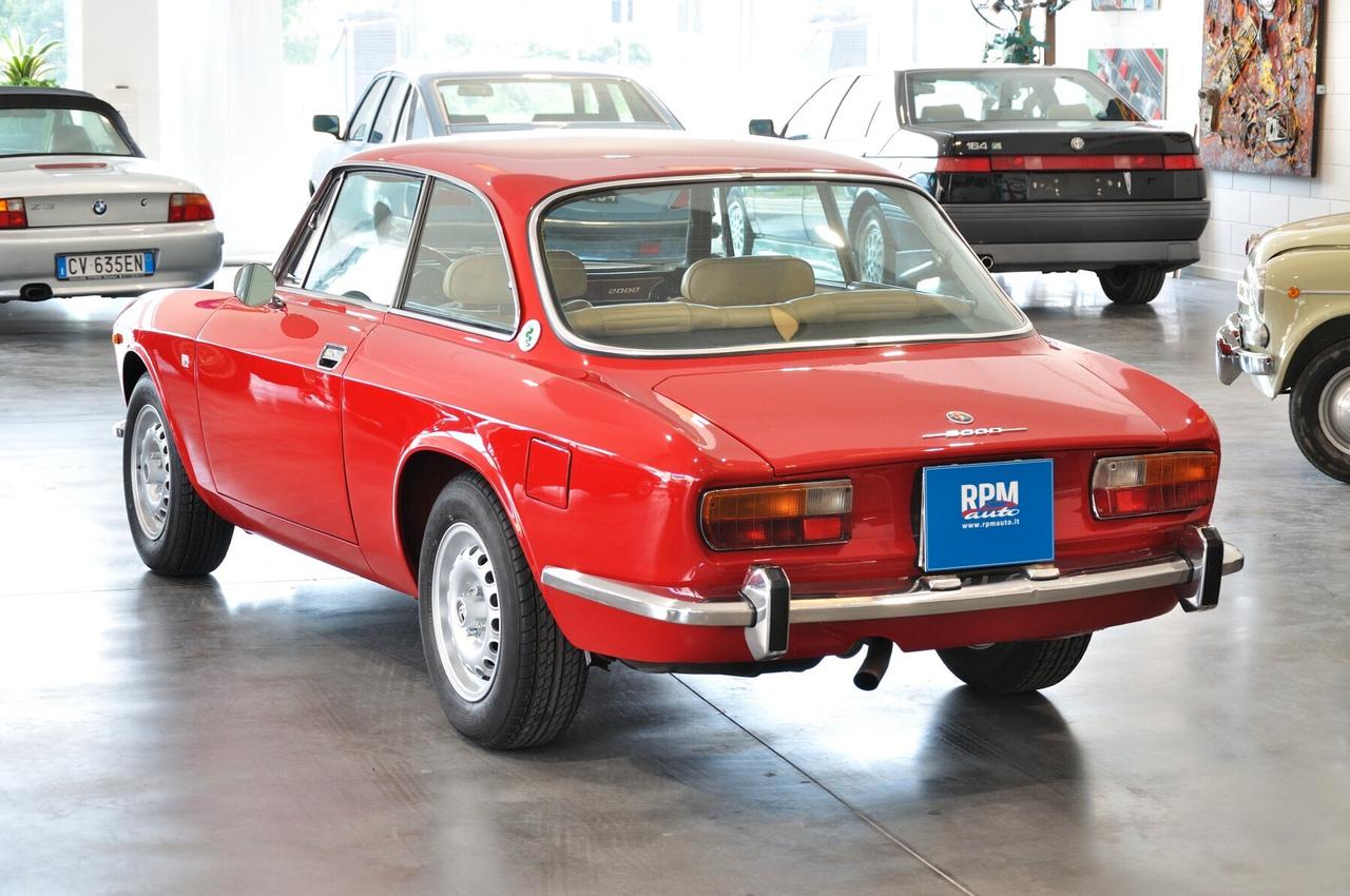 Alfa Romeo 2000 GTV ASI ORO