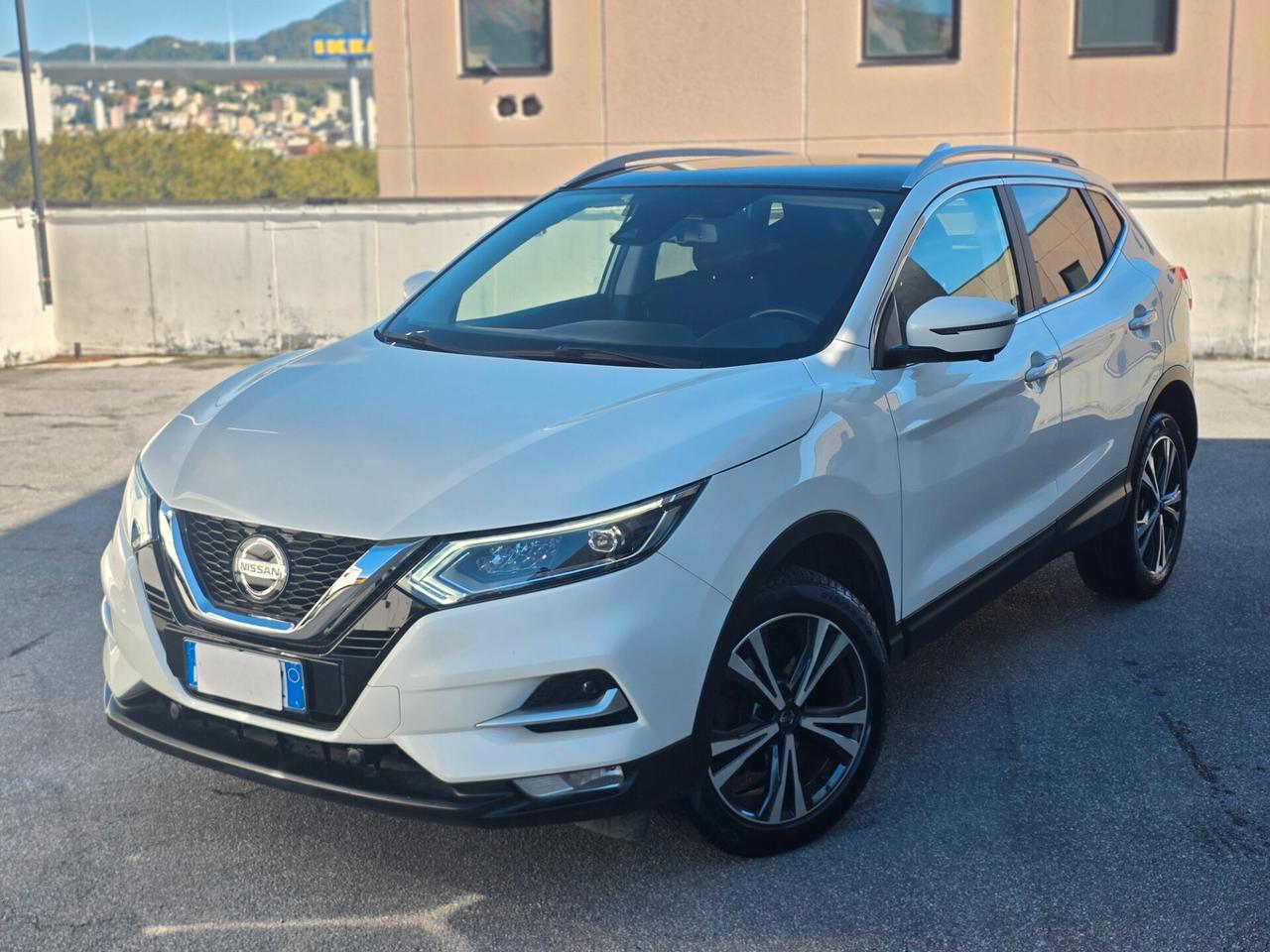 Nissan Qashqai 1.3 DIG-T 140 CV Tekna+