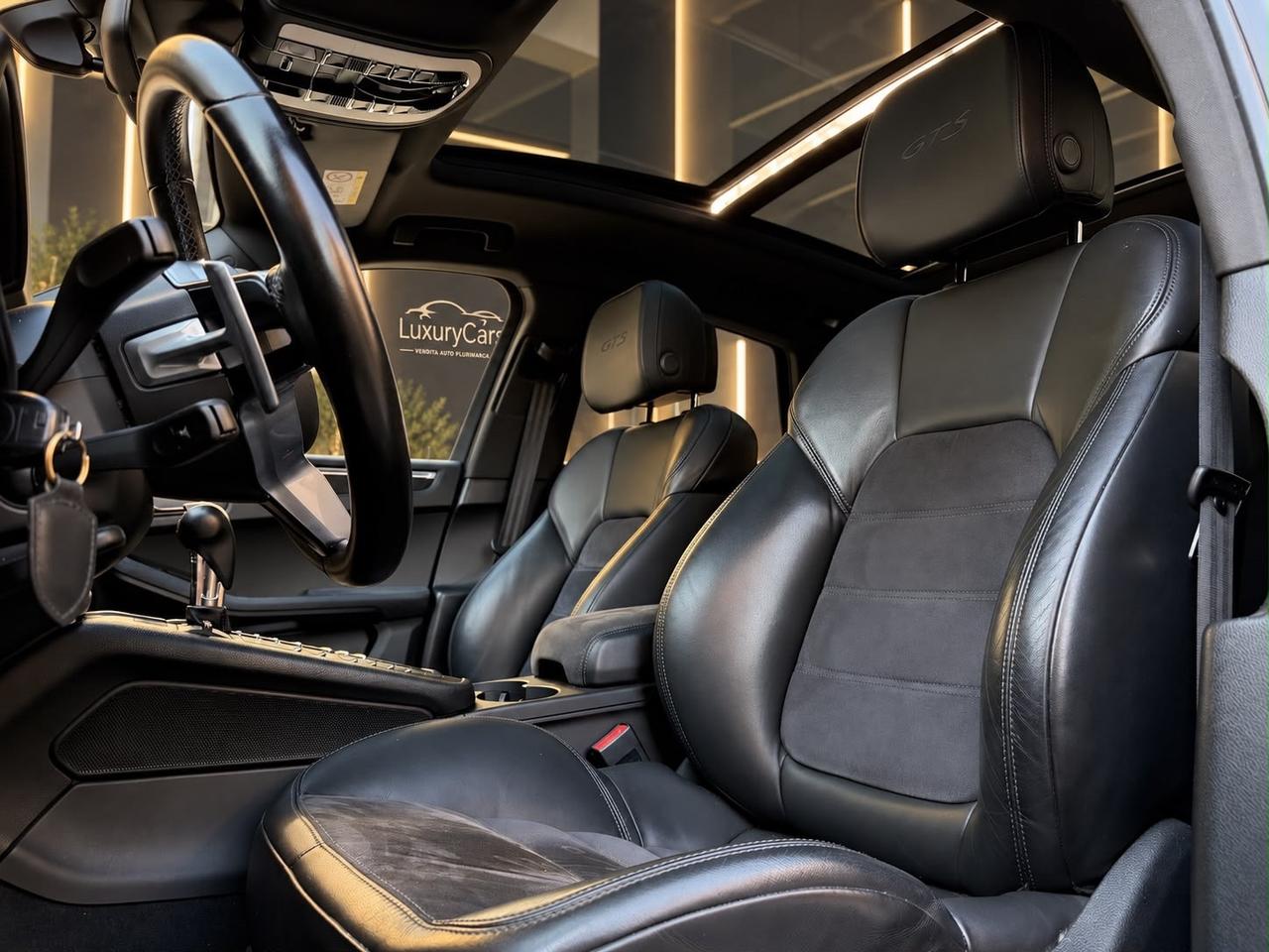 PORSCHE MACAN GTS 2.9 V6 BI-TURBO 381 CV PDK
