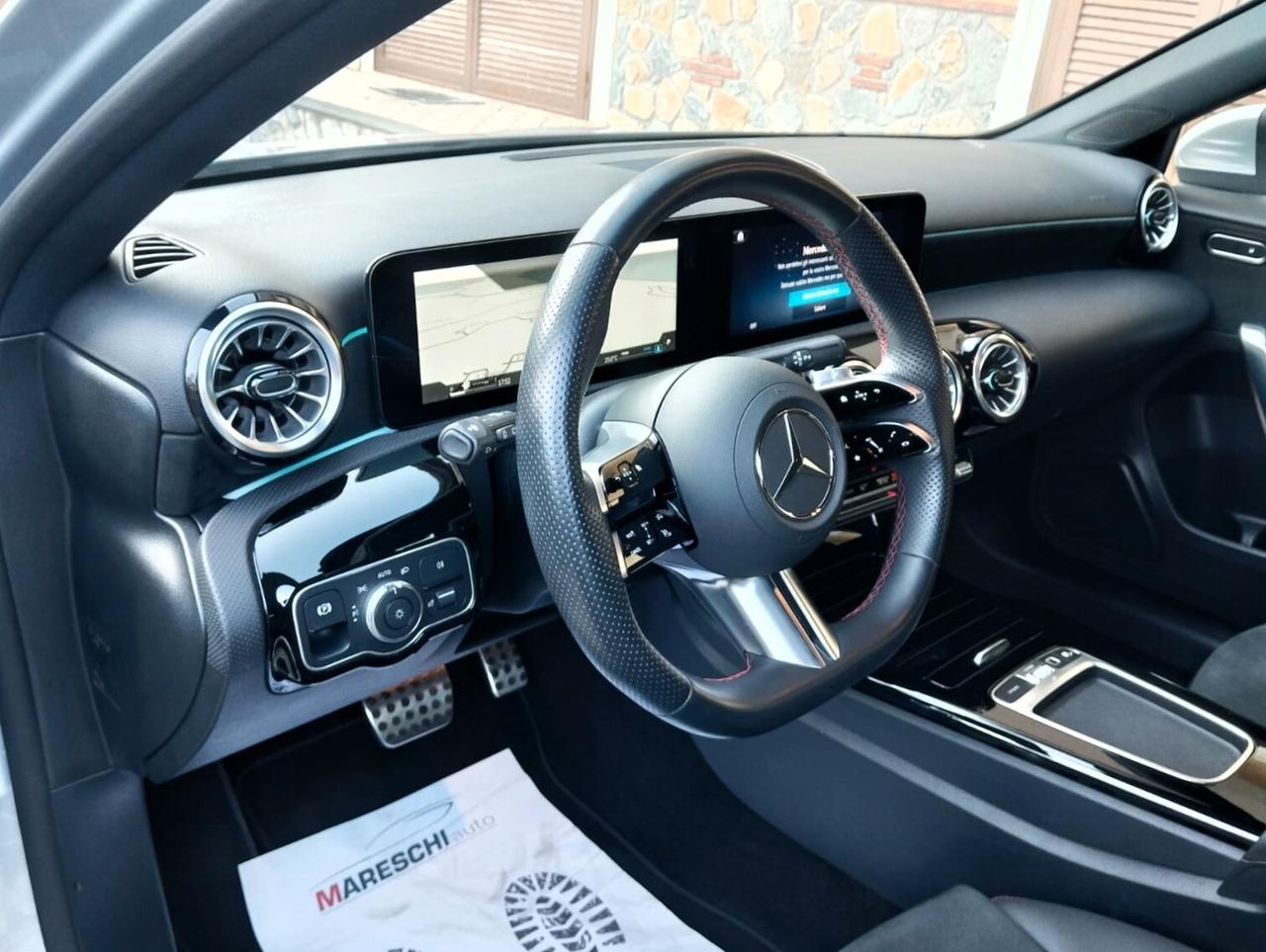 Mercedes-benz A 180 Automatic AMG Line Premium