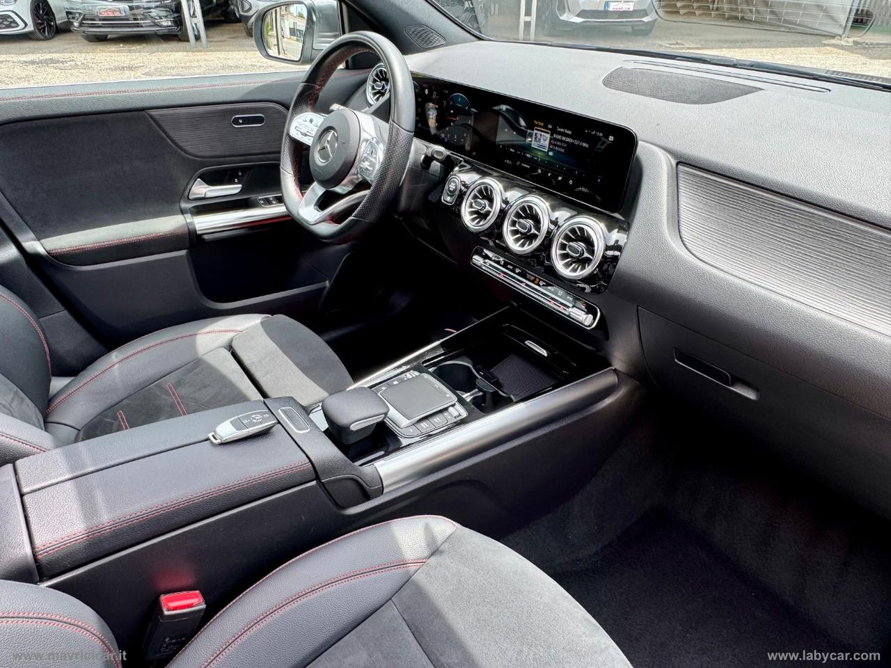 MERCEDES-BENZ GLA 200 d Automatic AMG Line Premium