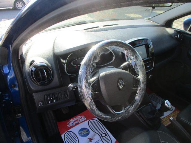 RENAULT Clio TCe 12V 90 CV GPL 5 porte Moschino Life