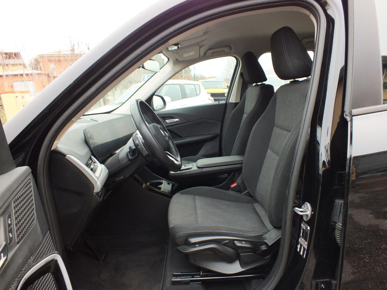 BMW X1-18i X-LINE SEMINUOVA!