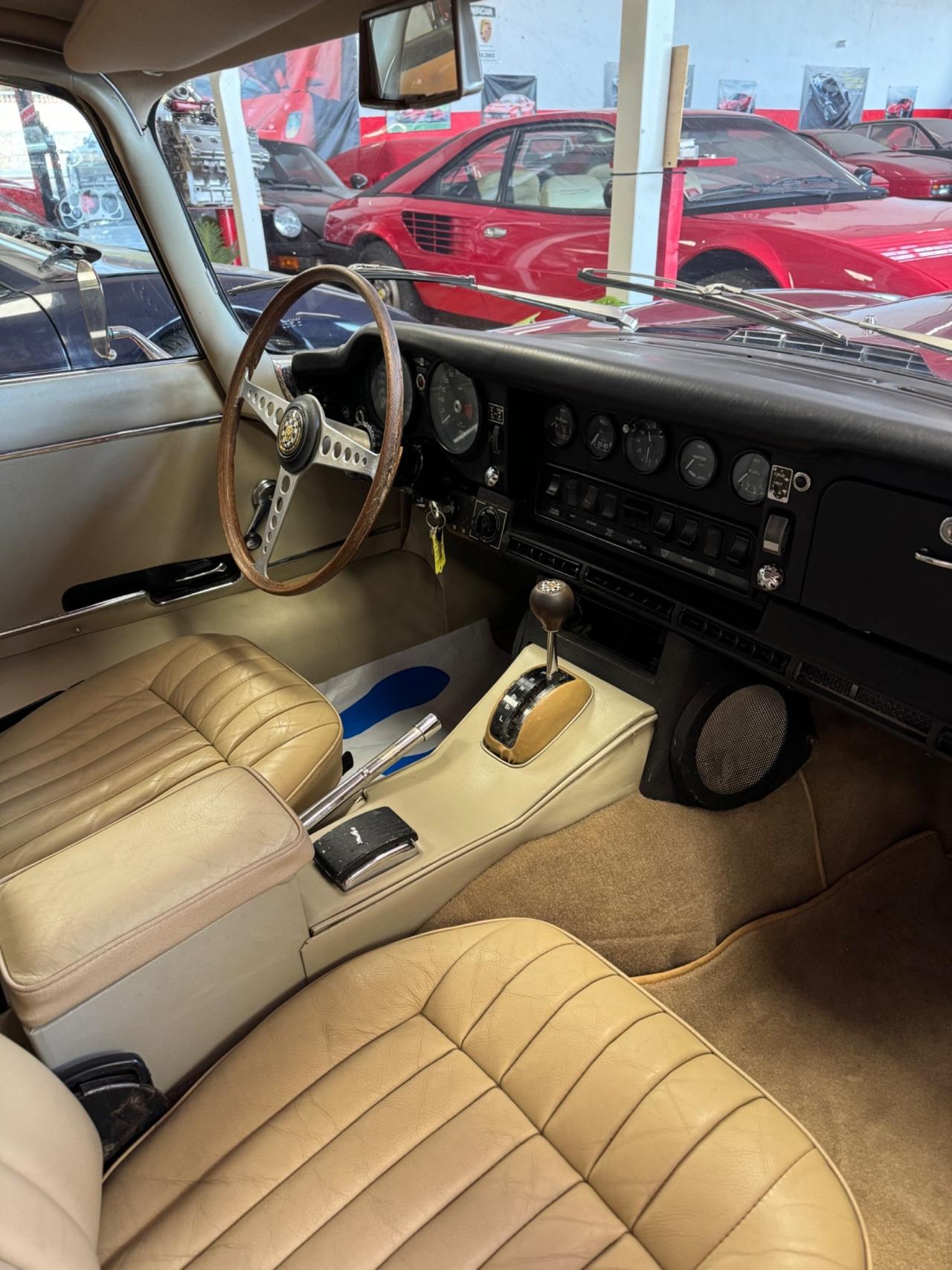 Jaguar E-Type 4.2 Coupe PERMUTE