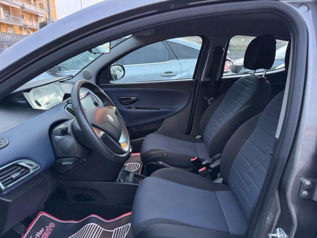 LANCIA Ypsilon 1.0 FireFly 5 porte S&S Hybrid Platino
