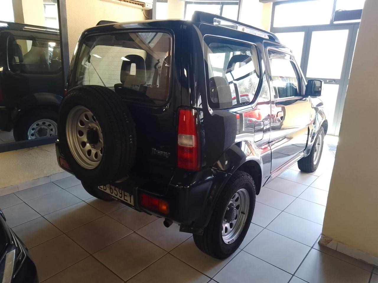 Suzuki Jimny 1.5 DDiS cat 4WD JLX