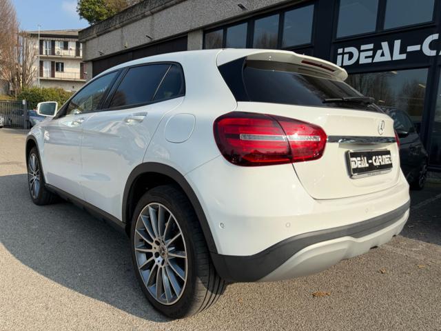MERCEDES-BENZ GLA 220 4 Matic Sport Automatica