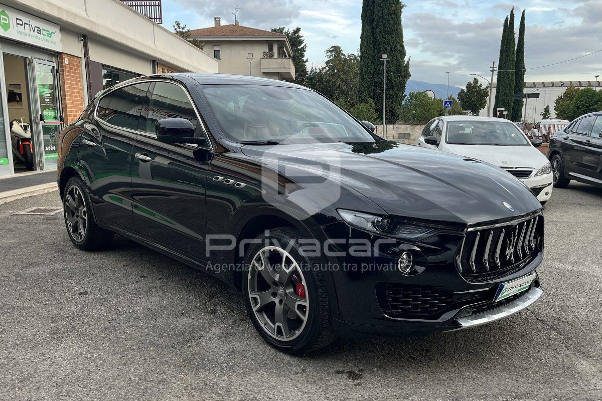 MASERATI Levante V6 Diesel 275 CV AWD