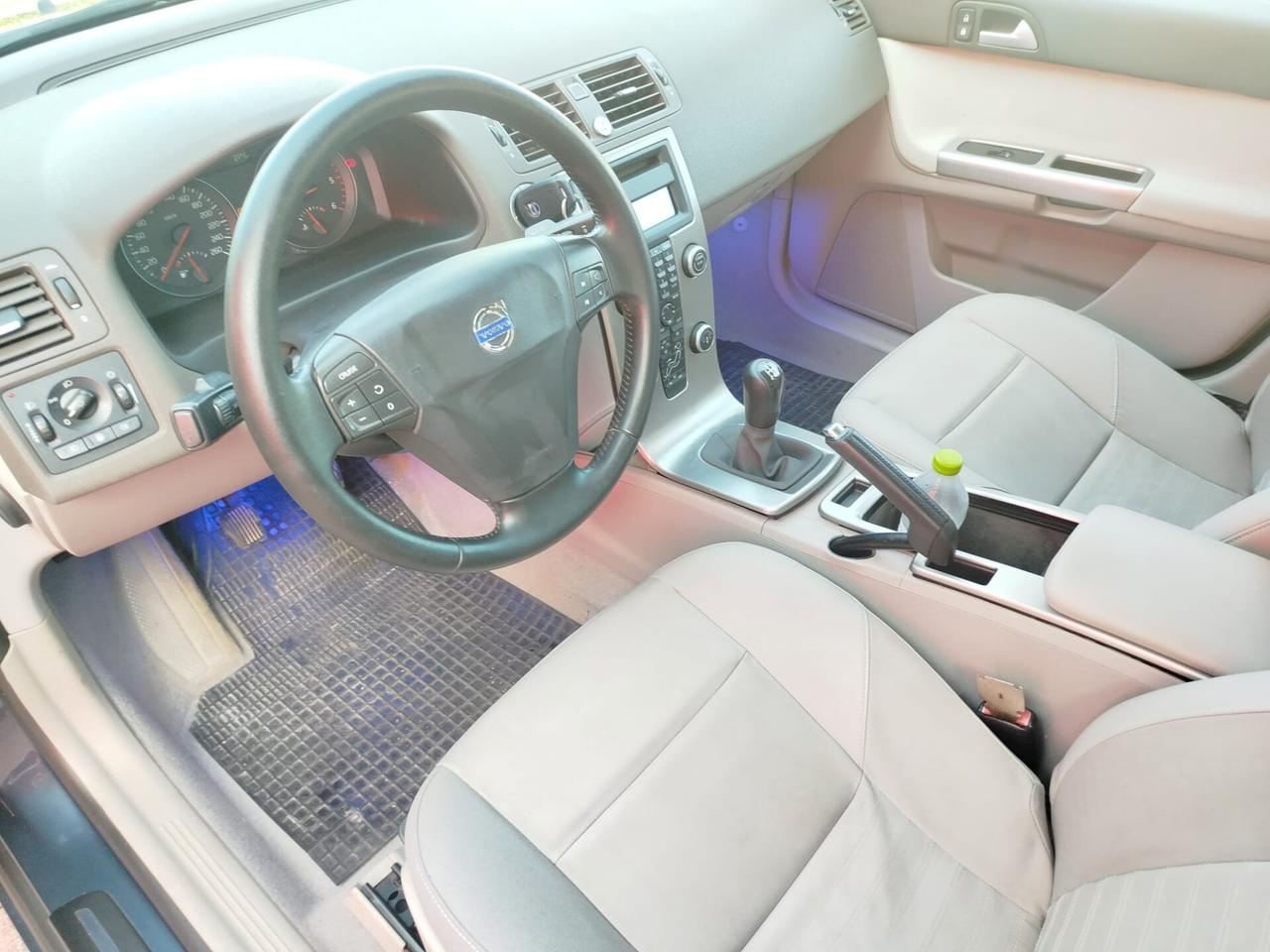 Volvo V50 1.6 D CON GANCIO OMOLOGATO!