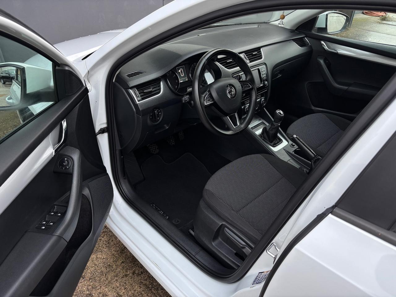 Skoda Octavia 1.4 TSI. Metano. Garanzia 12mesi