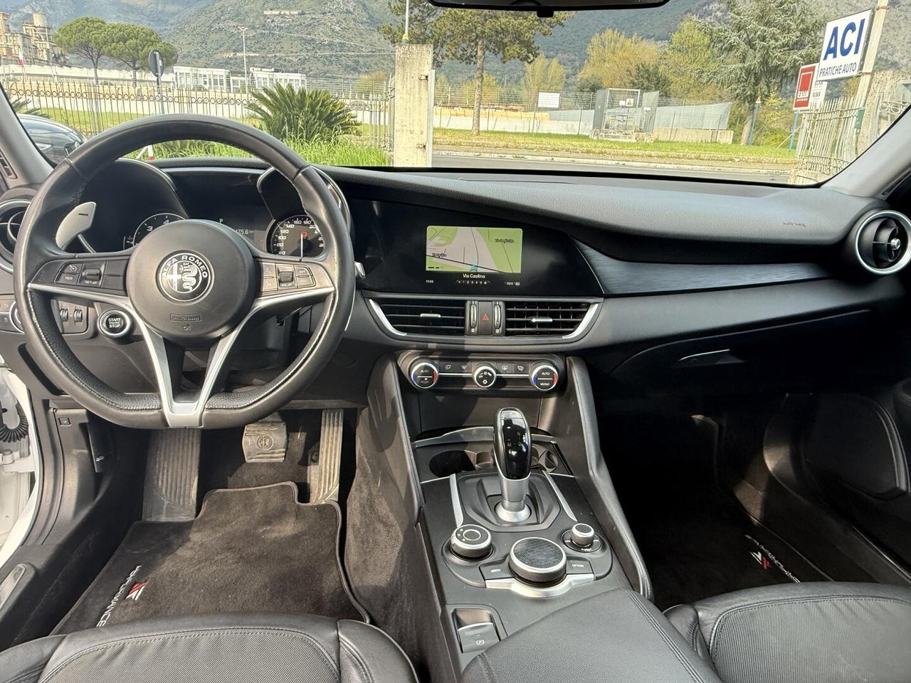 ALFA ROMEO GIULIA 180cv AT8 AWD NAVI LED XENON