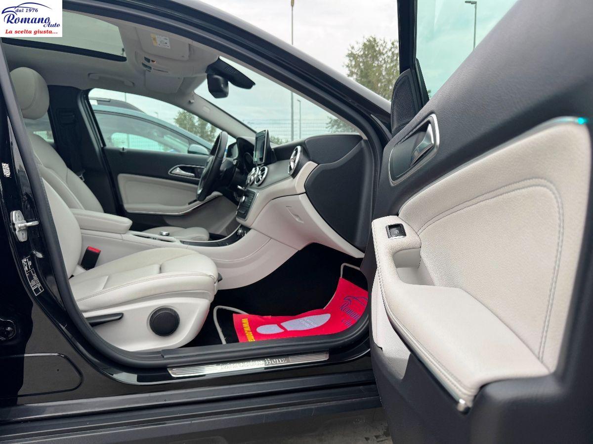 MERCEDES - Classe GLA - GLA 180 d Automatic Sport#TETTO APRIBILE!