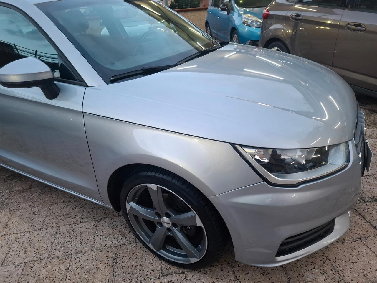 Audi A1 Sportback - 1.4 TDI Design Pro Line Plus