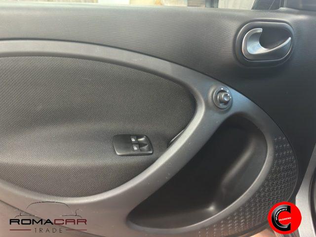 SMART ForFour 70 1.0 Passion PACK SPORT LED!