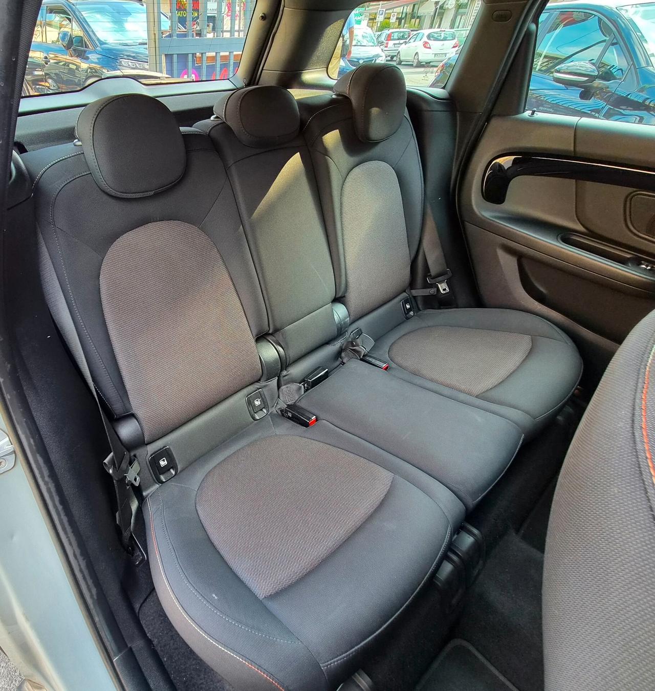 Mini Cooper D Countryman 2.0 Business Automatica