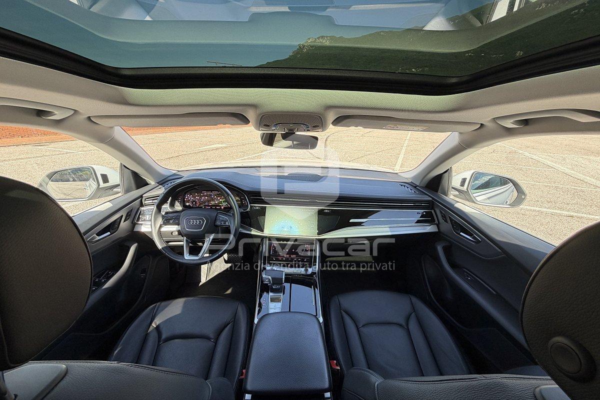 AUDI Q8 45 TDI quattro tiptronic