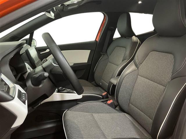 RENAULT Clio 5 Porte 1.6 E-Tech full hybrid 145cv Techno A