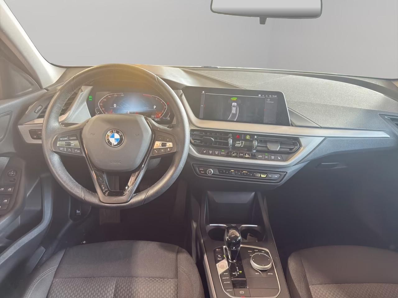 BMW 118i 5p. LED / TETTO / VIRTUAL