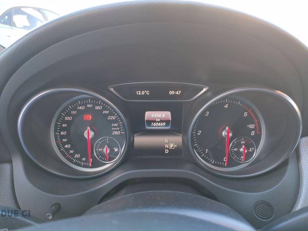 MERCEDES CLA 220 d S.W. Automatic Premium del 2017