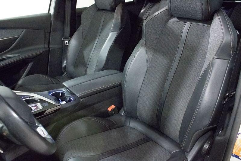 Peugeot 3008 BlueHDi 130cv EAT8 GT Line
