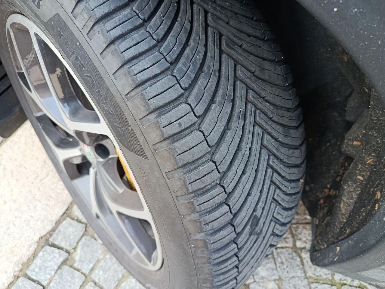 Alfa Romeo Stelvio Sprint 2.2 #8429