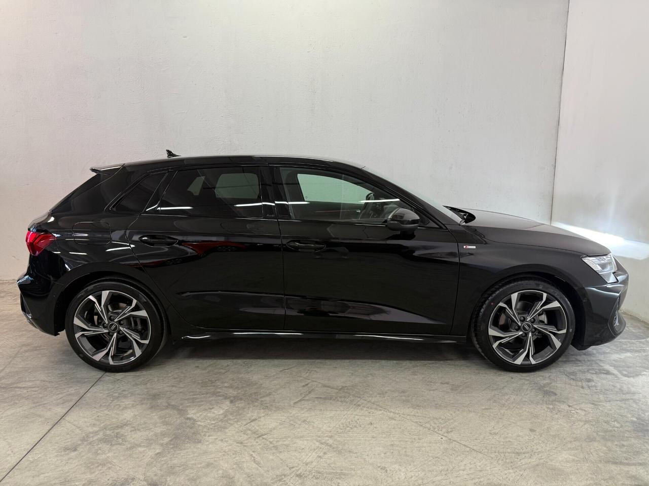 Audi A3 Sportback 1.5 Tfsi mhev S line Edition S Tronic ITALIANA - GARANZIA E TAGLIANDI GRATIS - NO VINCOLI FINANZIAMENTO