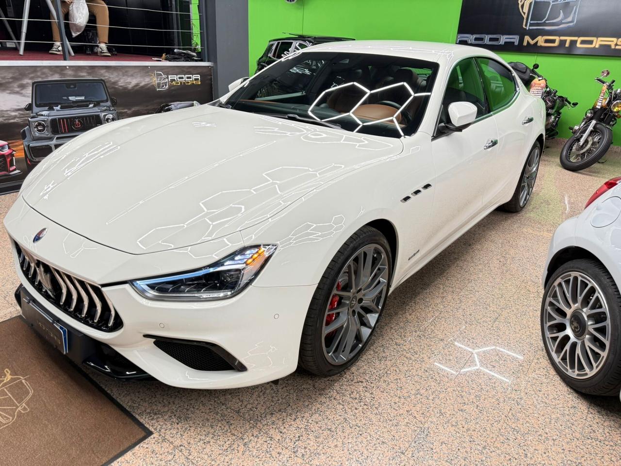 Maserati Ghibli V6 Diesel Gransport