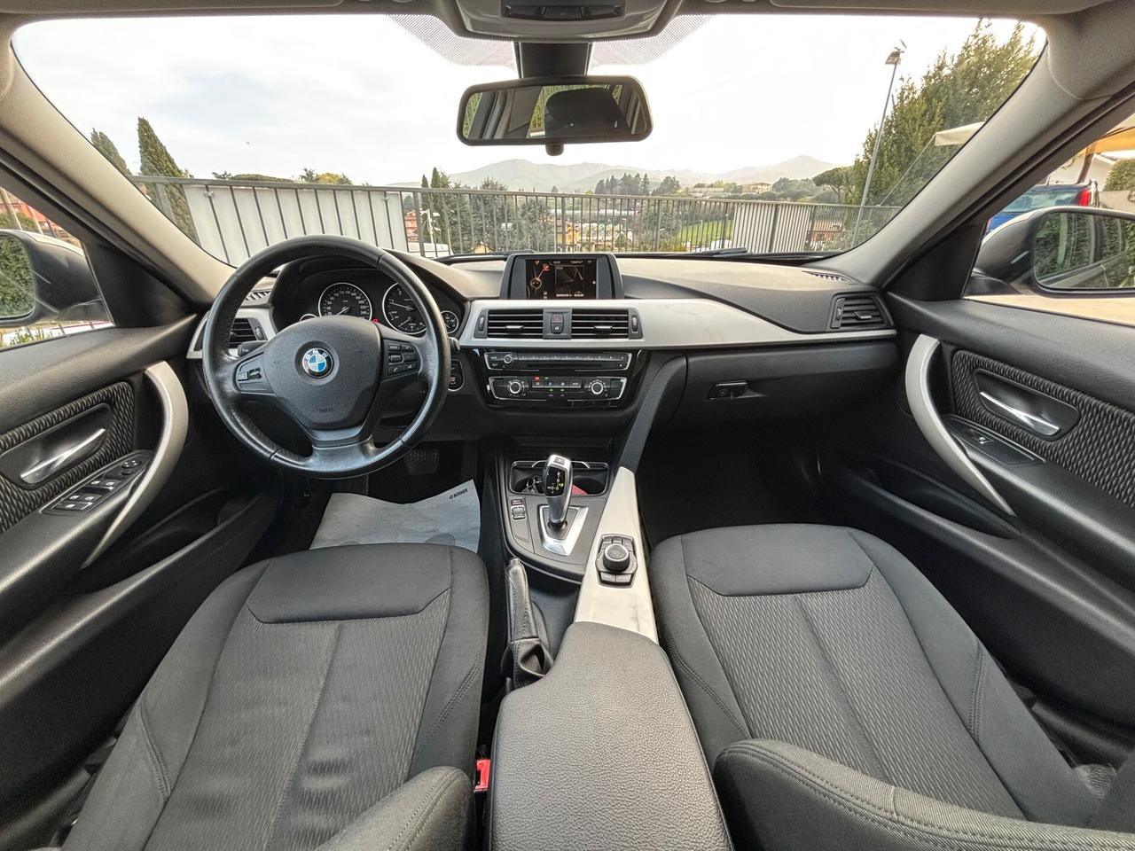 Bmw 320d Touring automatico