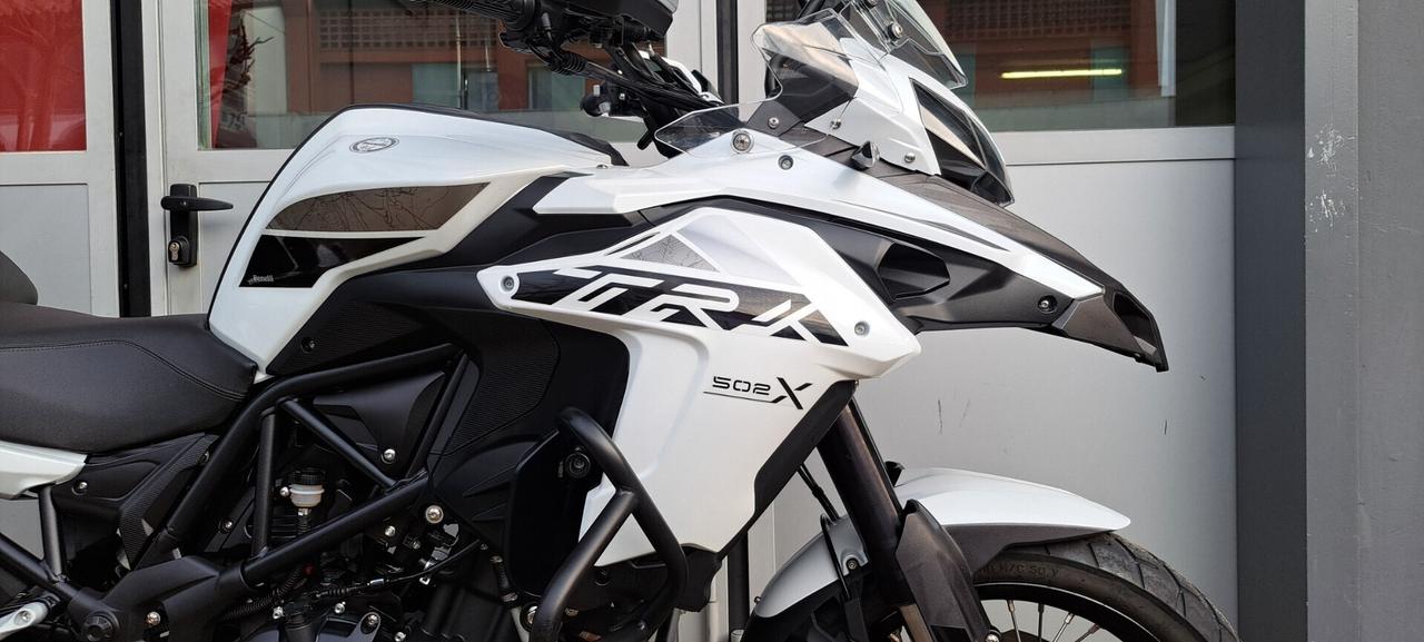 Benelli TRK 502
