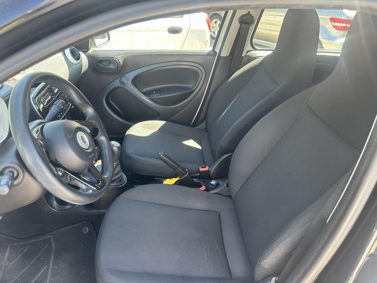SMART Forfour 60 1.0 Black Passion