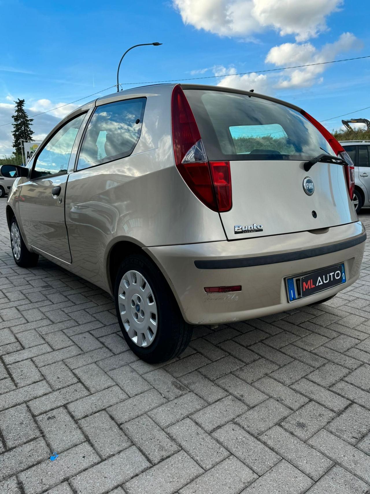 Fiat Punto Classic 1.2 3 porte Dynamic OK NEOPATENTATO