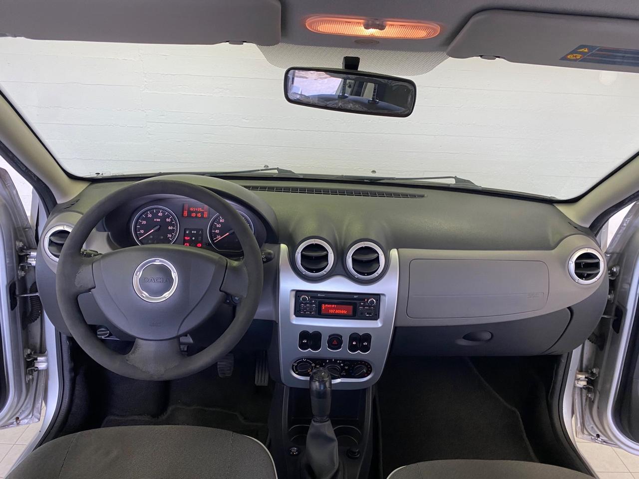 Dacia Sandero 1.2 16V GPL 75CV Embleme