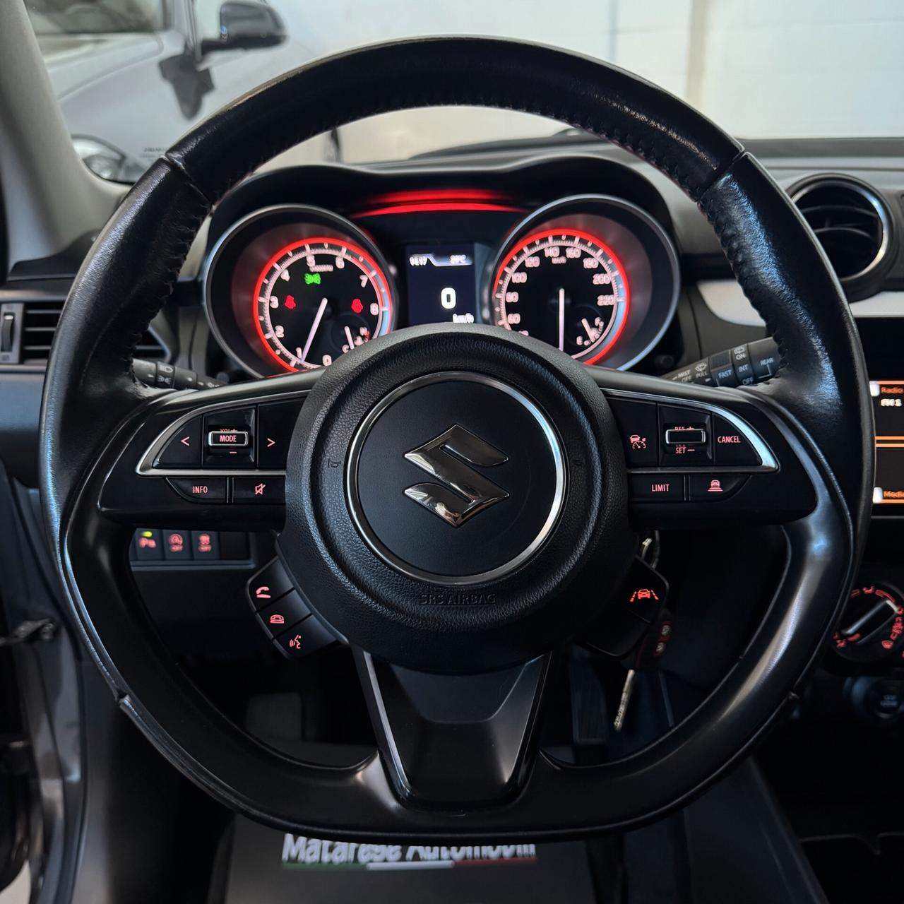 Suzuki Swift Hybrid 1.2cc 83cv Bluetooth Retrocamera OK Neopatentati