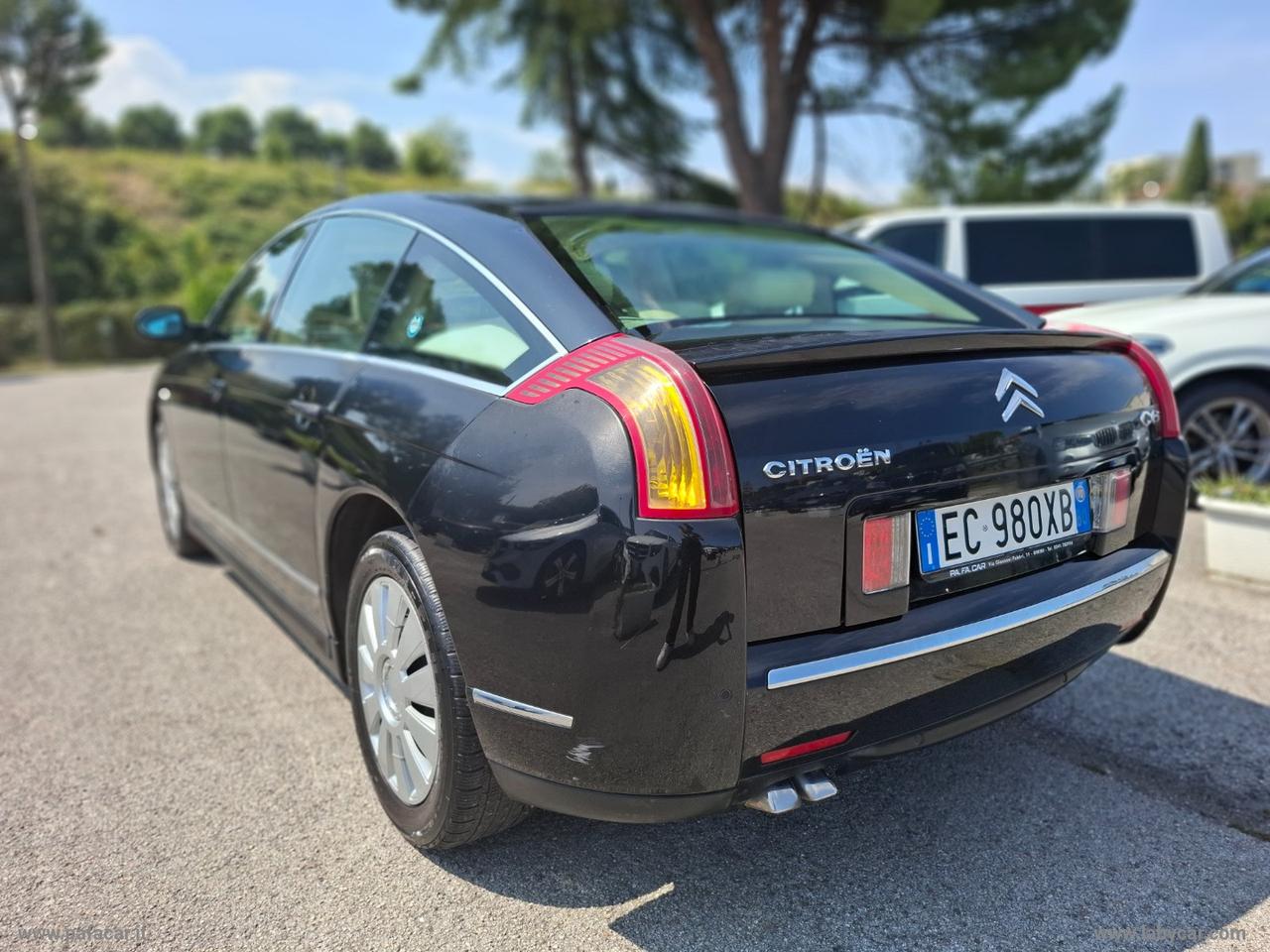 CITROEN C6 2.2 B-T HDi 173 Exclusive Style