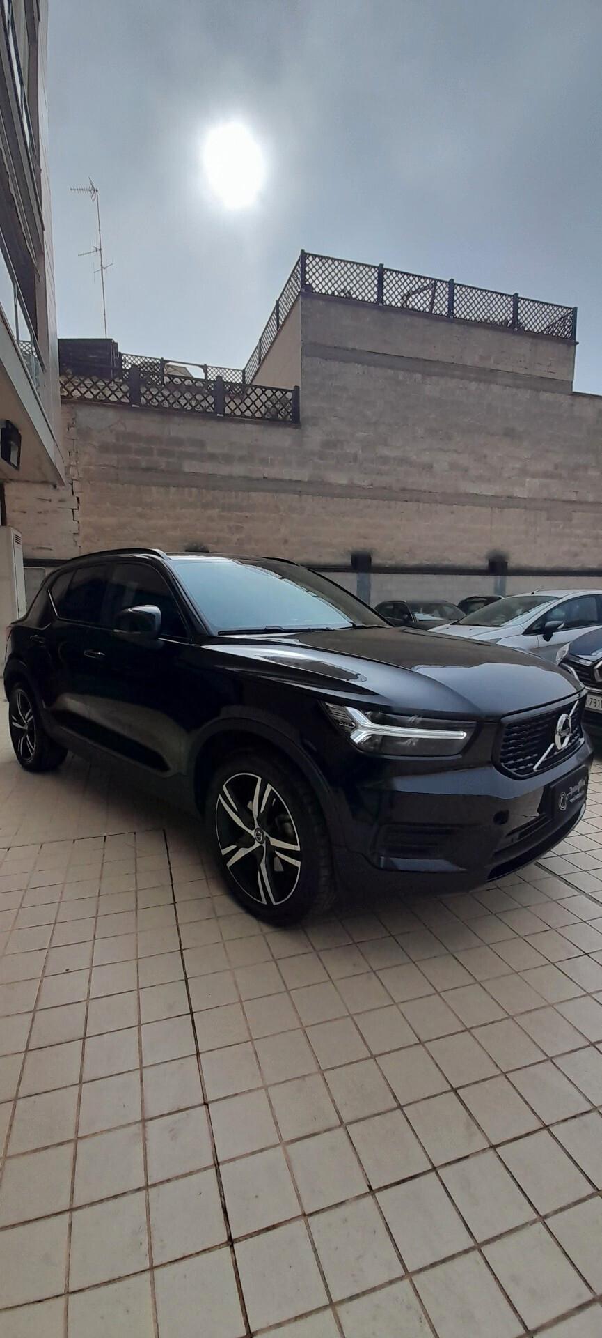 Volvo XC40 D3 AWD Geartronic R-design