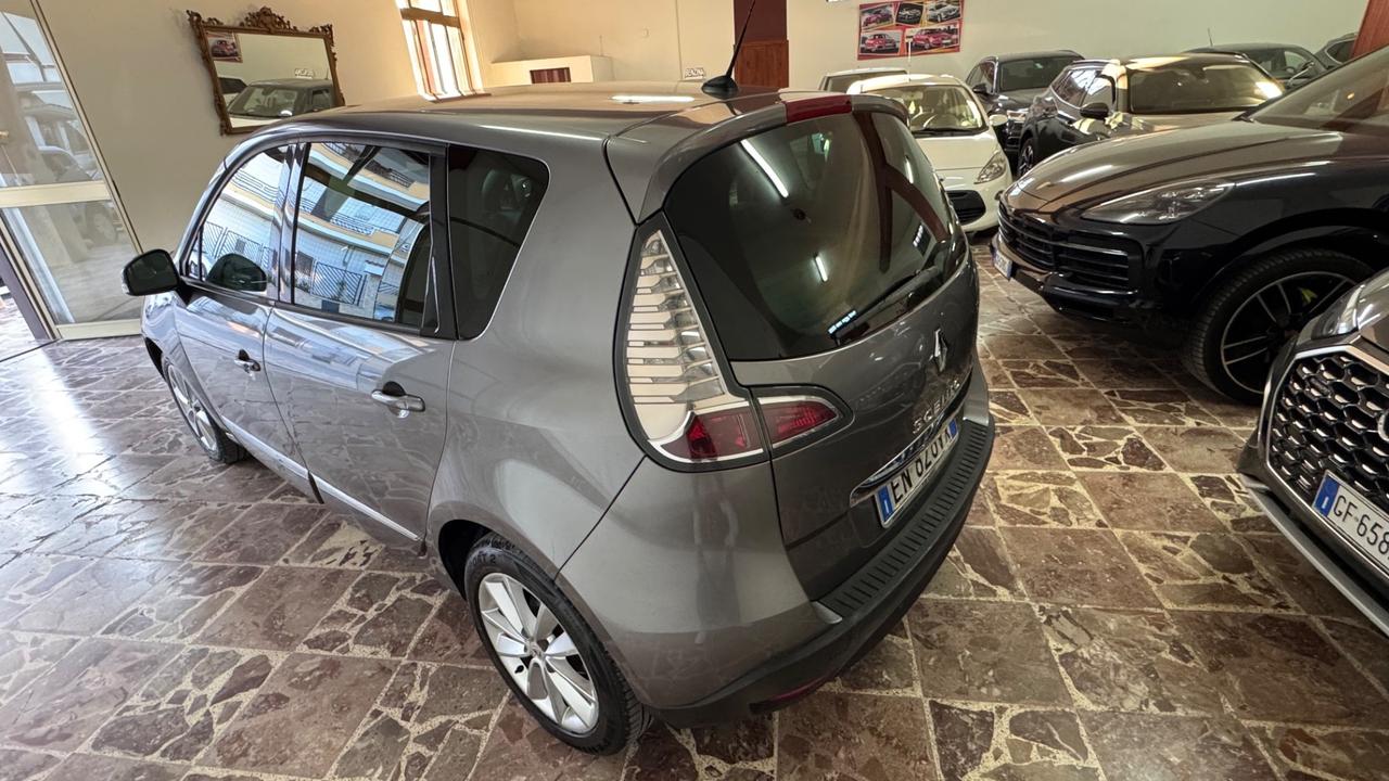 Renault Scenic XMod 1.5 dCi 110CV EDC Live