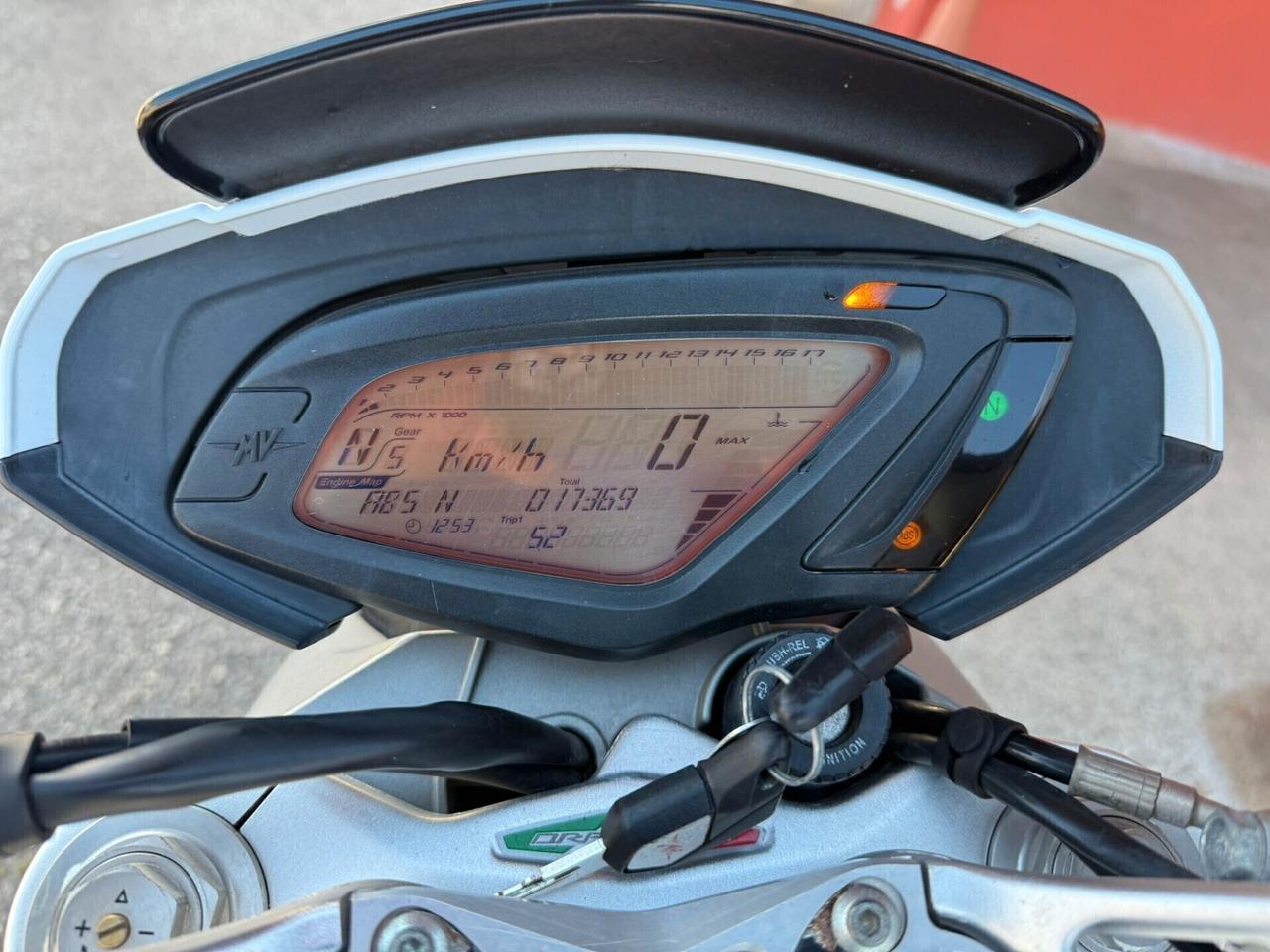 Mv Agusta brutale 800 dragster permuta auto/moto