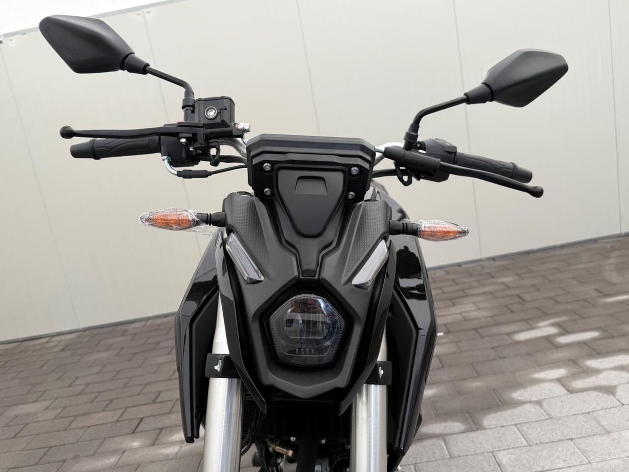 VOGE BRIVIDO 125R