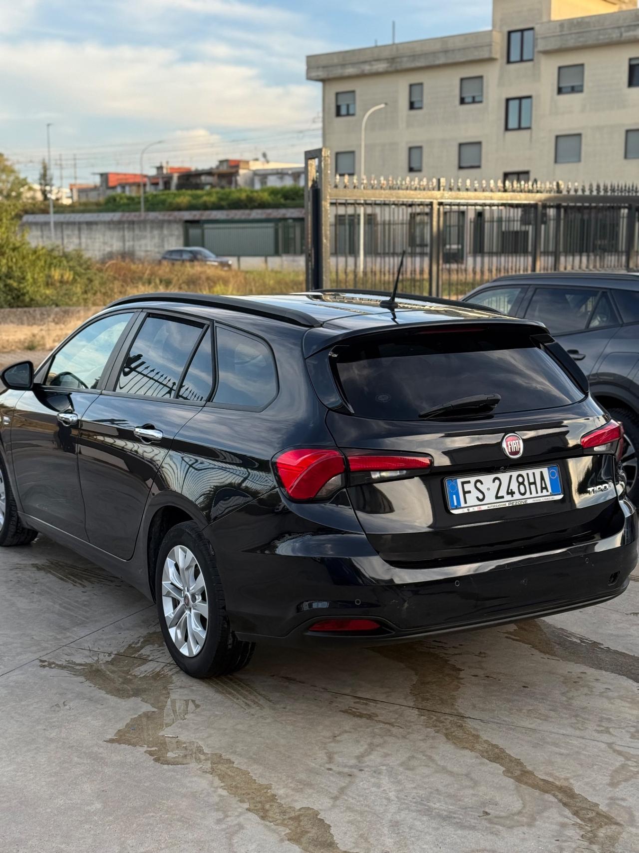 Fiat Tipo 1.6 Mjt S&S SW Lounge