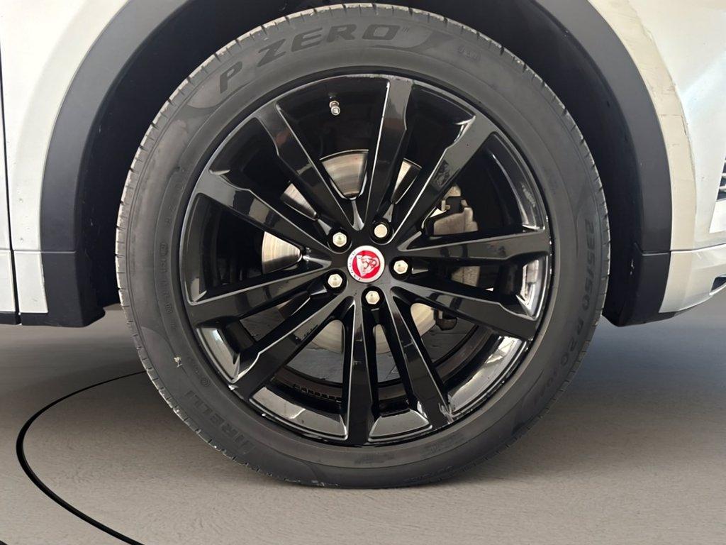 JAGUAR E-pace 2.0d i4 r-dynamic hse awd 150cv auto my19 del 2020