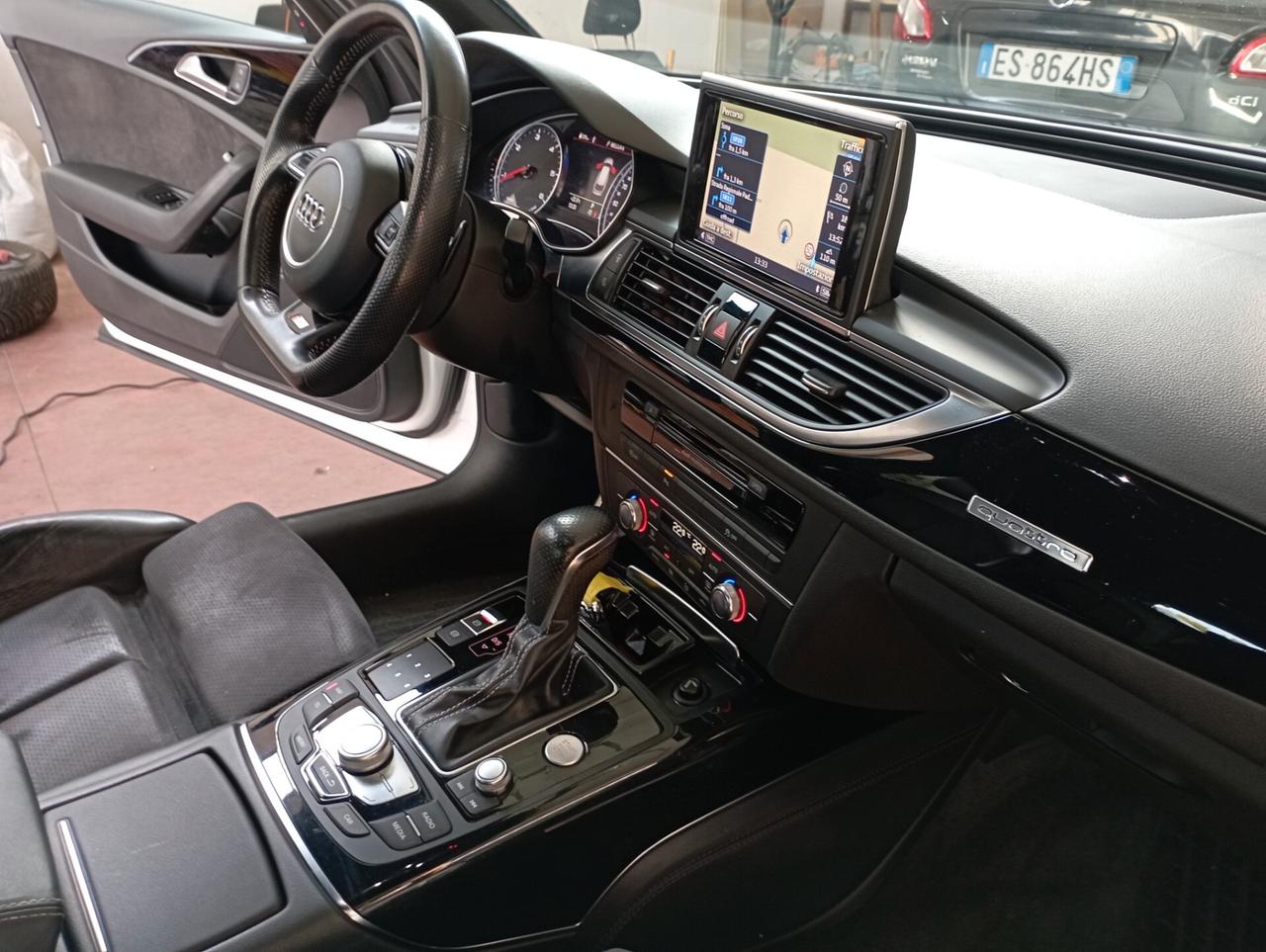 Audi A6 Avant 3.0 TDI quattro S tronic S-LINE