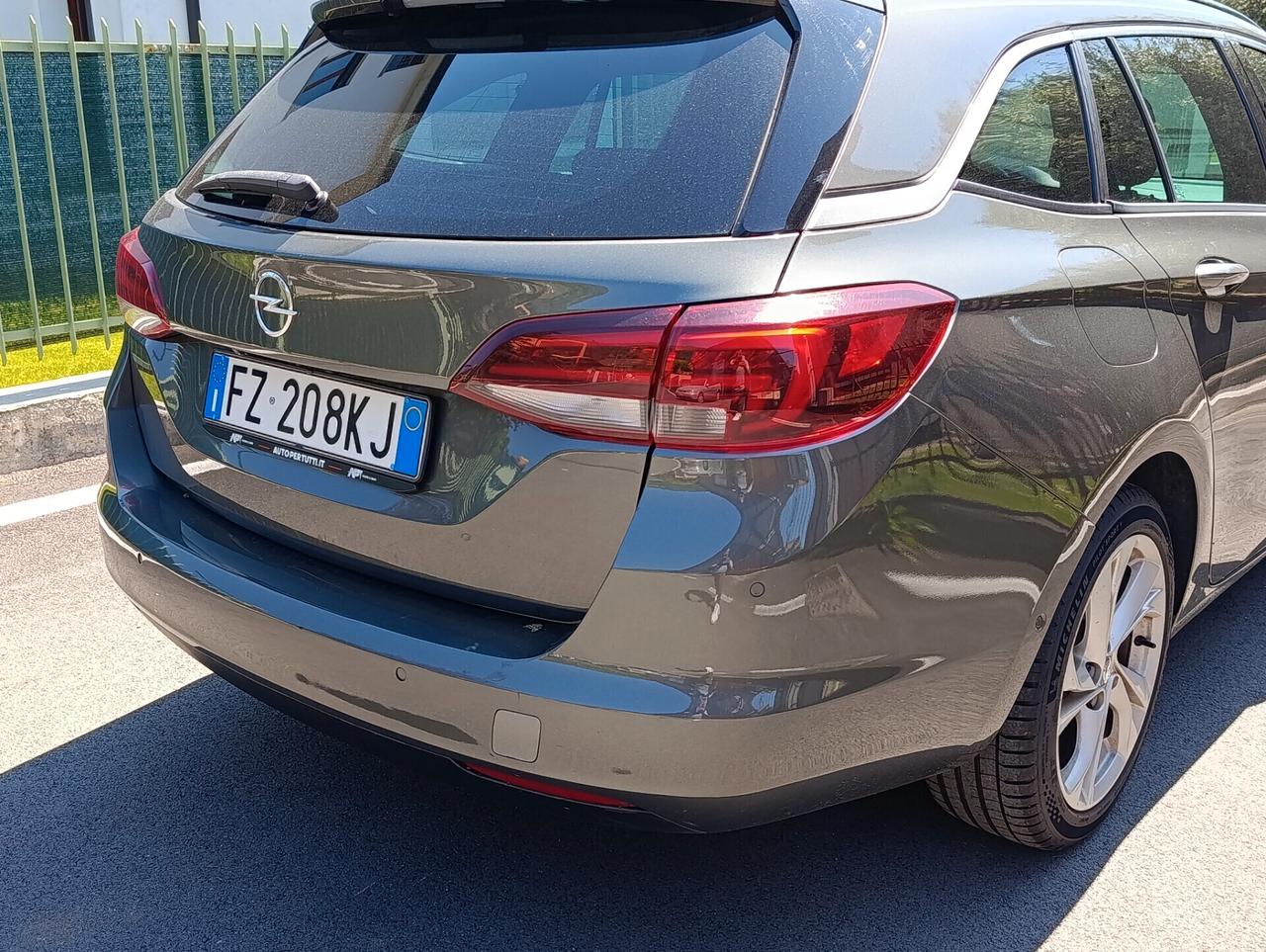 Opel Astra 1.5 CDTI 122 CV S&S Sports Tourer Ultimate